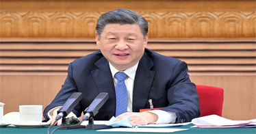 習(xí)近平:不能把手里吃飯的家伙先扔了