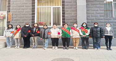 學(xué)院財(cái)會系第一學(xué)生黨支部開展黨員進(jìn)社區(qū)服務(wù)活動