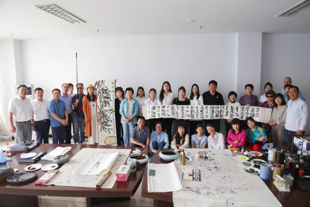 韓國(guó)青云大學(xué)師生代表到訪內(nèi)蒙古鴻德文理學(xué)院