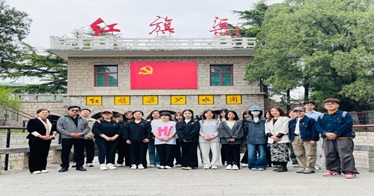 學(xué)院藝術(shù)設(shè)計系赴紅旗渠開展實踐教學(xué)
