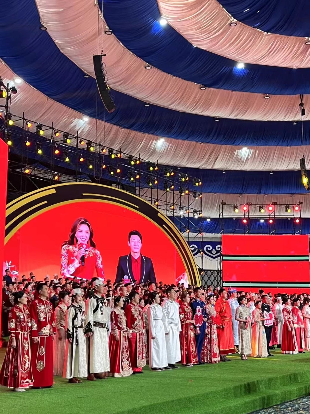 “志”在心中,“愿”在行動(dòng)|助力“全國(guó)萬(wàn)人集體婚禮”志愿者服務(wù)活動(dòng)
