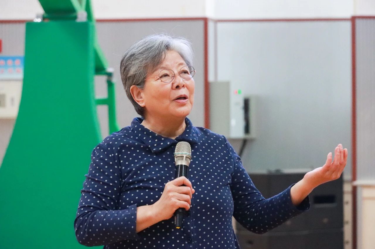 學(xué)院特邀李樹榕教授為鴻德學(xué)子作專題講座