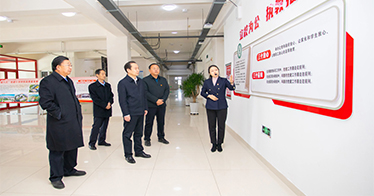 自治區(qū)教育廳廳長杜匯良蒞臨學(xué)院調(diào)研